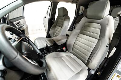 2018 Honda CR-V LX   - Photo 9 - Sylvania, OH 43560