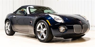 2007 Pontiac Solstice   - Photo 1 - Sylvania, OH 43560