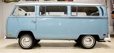 1970 Volkswagen Transporter   - Photo 8 - Sylvania, OH 43560