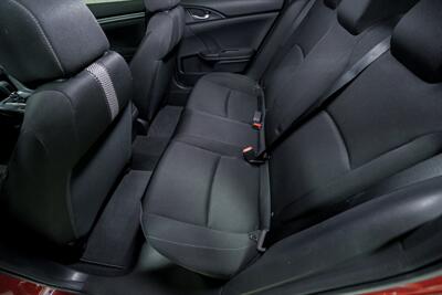 2020 Honda Civic LX   - Photo 12 - Sylvania, OH 43560