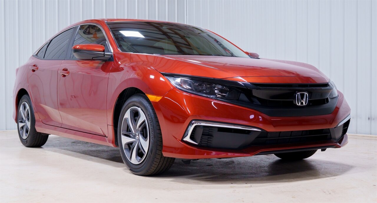 2020 Honda Civic LX   - Photo 1 - Sylvania, OH 43560
