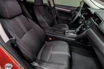 2020 Honda Civic LX   - Photo 18 - Sylvania, OH 43560