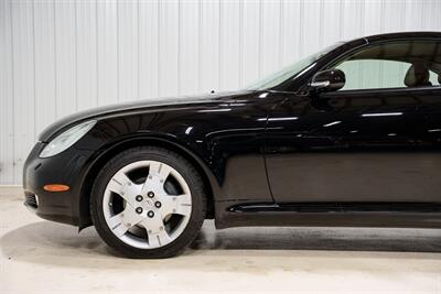 2005 Lexus SC 430   - Photo 3 - Sylvania, OH 43560