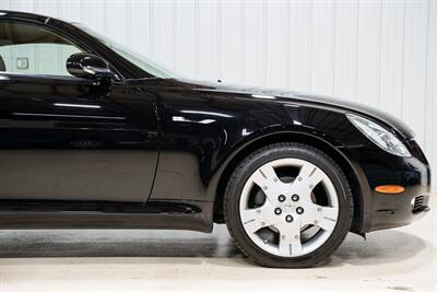 2005 Lexus SC 430   - Photo 22 - Sylvania, OH 43560