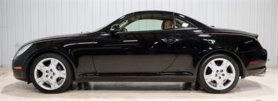 2005 Lexus SC 430   - Photo 2 - Sylvania, OH 43560