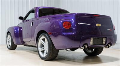 2004 Chevrolet SSR LS   - Photo 5 - Sylvania, OH 43560