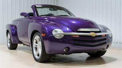 2004 Chevrolet SSR LS   - Photo 21 - Sylvania, OH 43560