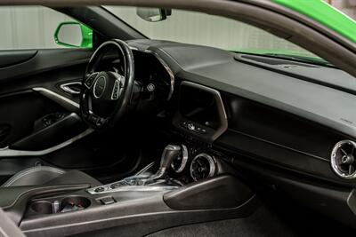 2017 Chevrolet Camaro LT - Photo 23 - Sylvania, OH 43560