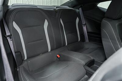 2017 Chevrolet Camaro LT - Photo 27 - Sylvania, OH 43560