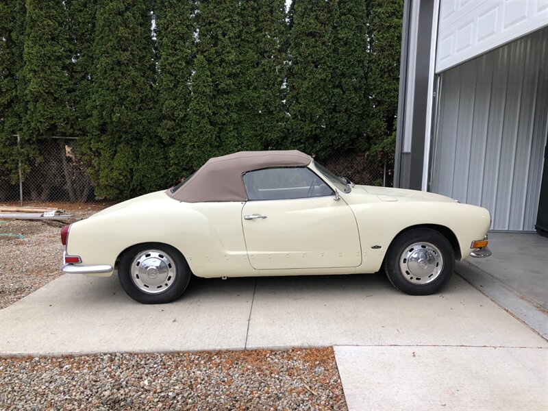1970 Volkswagen Karmann Ghia  