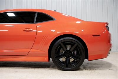 2010 Chevrolet Camaro 2SS   - Photo 4 - Sylvania, OH 43560