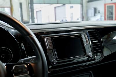 2018 Volkswagen Beetle-Classic 2.0T S   - Photo 20 - Sylvania, OH 43560