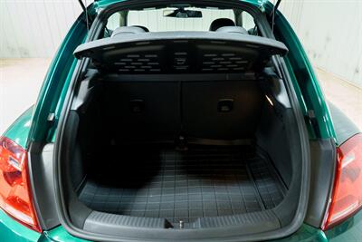 2018 Volkswagen Beetle-Classic 2.0T S   - Photo 7 - Sylvania, OH 43560
