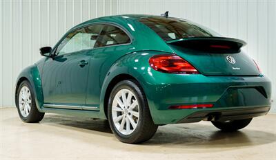 2018 Volkswagen Beetle-Classic 2.0T S   - Photo 5 - Sylvania, OH 43560