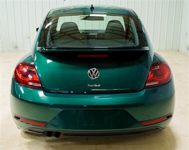 2018 Volkswagen Beetle-Classic 2.0T S   - Photo 6 - Sylvania, OH 43560