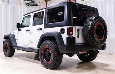 2016 Jeep Wrangler Unlimited Sport   - Photo 5 - Sylvania, OH 43560