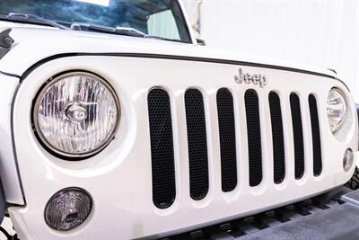2016 Jeep Wrangler Unlimited Sport   - Photo 17 - Sylvania, OH 43560
