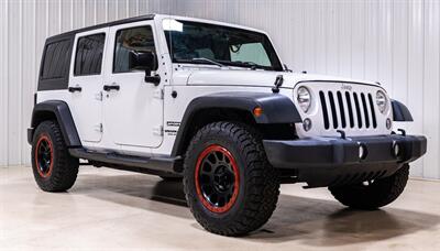 2016 Jeep Wrangler Unlimited Sport   - Photo 1 - Sylvania, OH 43560
