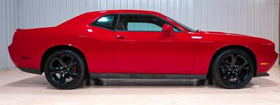2013 Dodge Challenger SXT  Plus - Photo 8 - Sylvania, OH 43560