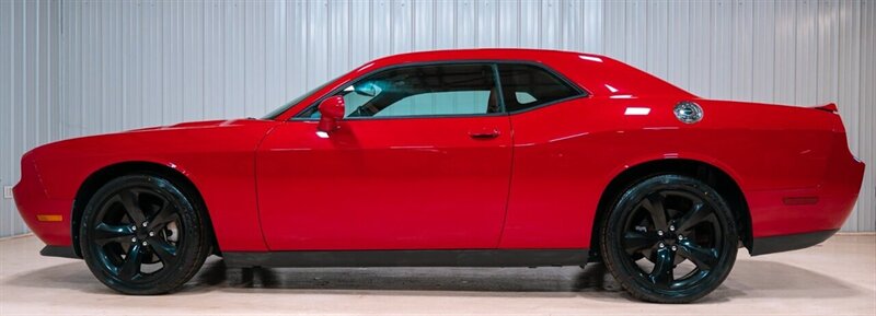 2013 Dodge Challenger SXT  Plus