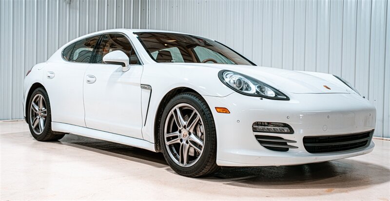 2013 Porsche Panamera S  