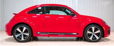 2014 Volkswagen Beetle-Classic R-Line PZEV - Photo 7 - Sylvania, OH 43560