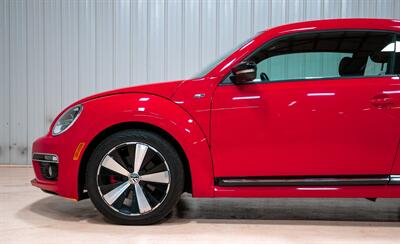 2014 Volkswagen Beetle-Classic R-Line PZEV - Photo 3 - Sylvania, OH 43560