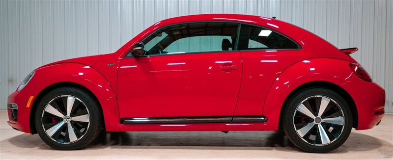 2014 Volkswagen Beetle-Classic R-Line PZEV  