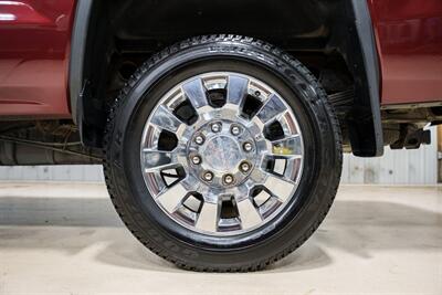 2017 GMC Sierra 2500 Denali   - Photo 18 - Sylvania, OH 43560