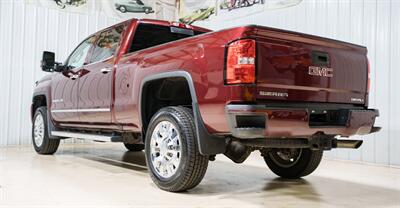 2017 GMC Sierra 2500 Denali   - Photo 5 - Sylvania, OH 43560