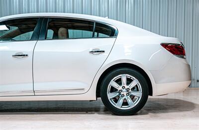 2012 Buick LaCrosse Premium 1   - Photo 3 - Sylvania, OH 43560