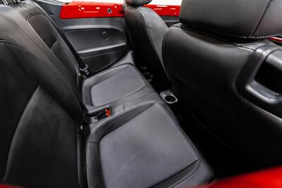 2015 Volkswagen Beetle Convertible 1.8T PZEV   - Photo 15 - Sylvania, OH 43560