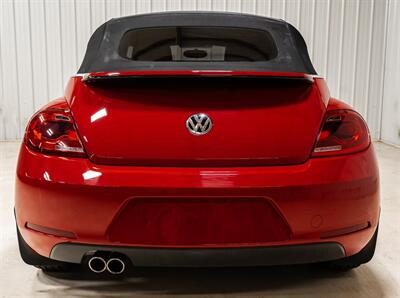 2015 Volkswagen Beetle Convertible 1.8T PZEV   - Photo 6 - Sylvania, OH 43560