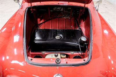 1961 Volkswagen Karmann Ghia Ghia   - Photo 28 - Sylvania, OH 43560