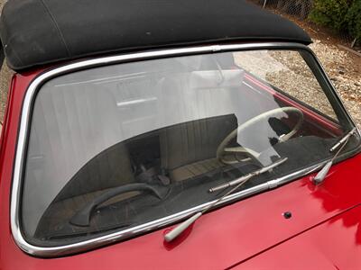1961 Volkswagen Karmann Ghia Ghia   - Photo 10 - Sylvania, OH 43560