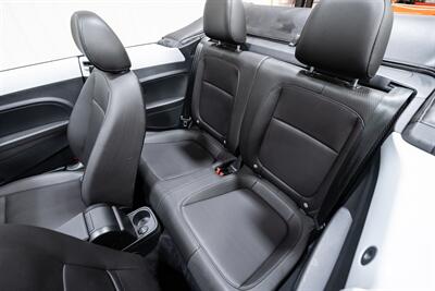 2017 Volkswagen Beetle Convertible 1.8T S   - Photo 19 - Sylvania, OH 43560