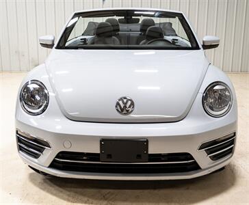 2017 Volkswagen Beetle Convertible 1.8T S   - Photo 9 - Sylvania, OH 43560