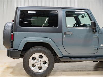 2014 Jeep Wrangler Sahara   - Photo 11 - Sylvania, OH 43560