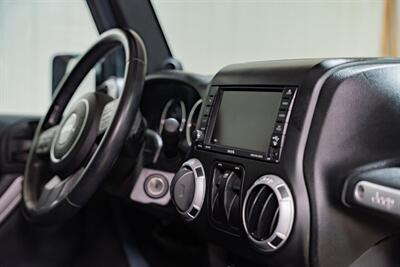 2014 Jeep Wrangler Sahara   - Photo 25 - Sylvania, OH 43560