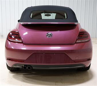 2017 Volkswagen Beetle Convertible 1.8T S Pink Edition - Photo 6 - Sylvania, OH 43560