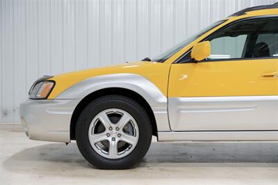 2003 Subaru Baja   - Photo 3 - Sylvania, OH 43560