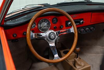 1971 Volkswagen Karmann Ghia Convertible   - Photo 38 - Sylvania, OH 43560