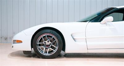 2000 Chevrolet Corvette   - Photo 4 - Sylvania, OH 43560