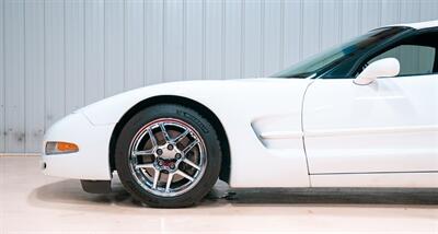 2000 Chevrolet Corvette   - Photo 4 - Sylvania, OH 43560