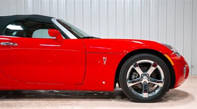 2007 Pontiac Solstice - Photo 12 - Sylvania, OH 43560