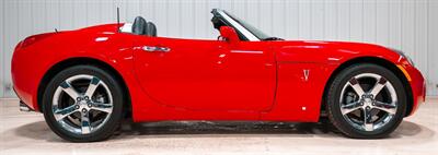 2007 Pontiac Solstice - Photo 10 - Sylvania, OH 43560