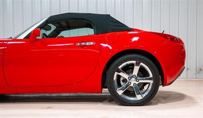 2007 Pontiac Solstice - Photo 6 - Sylvania, OH 43560