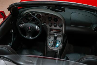 2007 Pontiac Solstice - Photo 15 - Sylvania, OH 43560