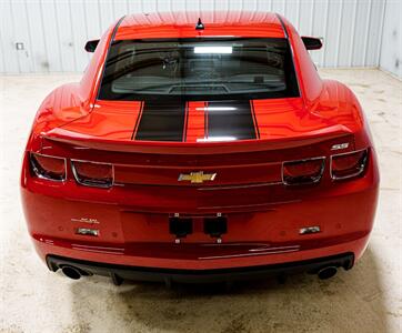 2011 Chevrolet Camaro 2SS   - Photo 6 - Sylvania, OH 43560