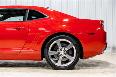 2011 Chevrolet Camaro 2SS   - Photo 4 - Sylvania, OH 43560